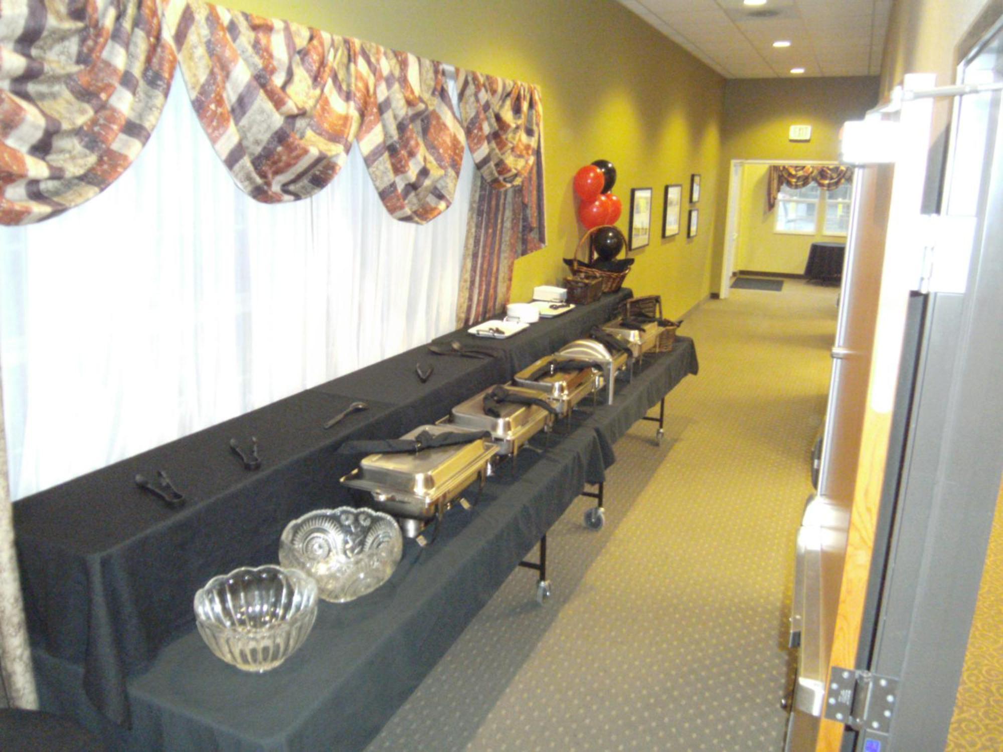 Stay Beyond Inn & Suites Elma Extérieur photo